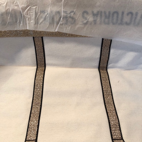 NEW V.S. Large tote bag - Picture 6 of 7